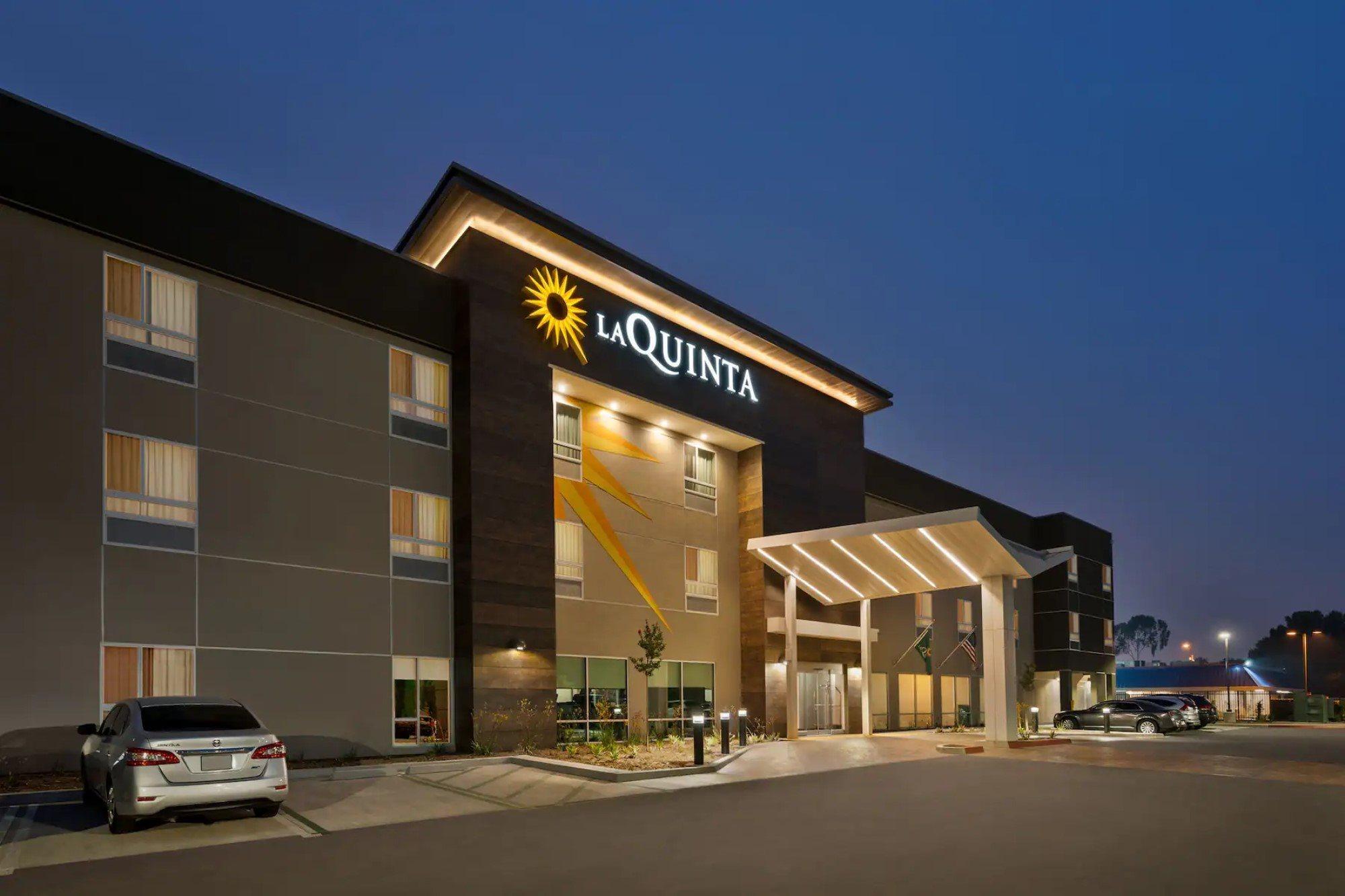La Quinta Inn & Suites By Wyndham San Bernardino Bagian luar foto