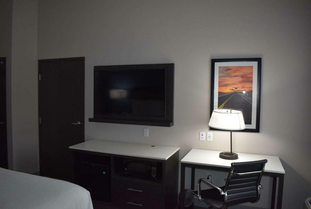 La Quinta Inn & Suites By Wyndham San Bernardino Bagian luar foto